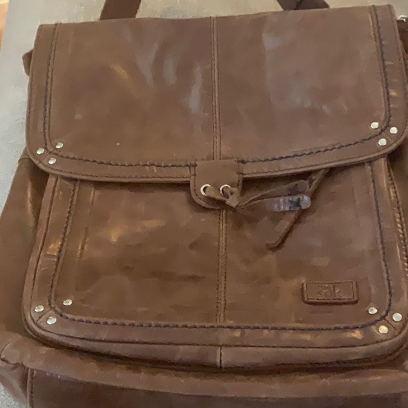 The Sak convertible backpack - Picture 3 of 9